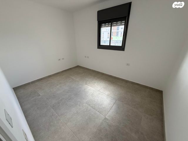 דירה, לשם 50, שאר העיר, אריאל