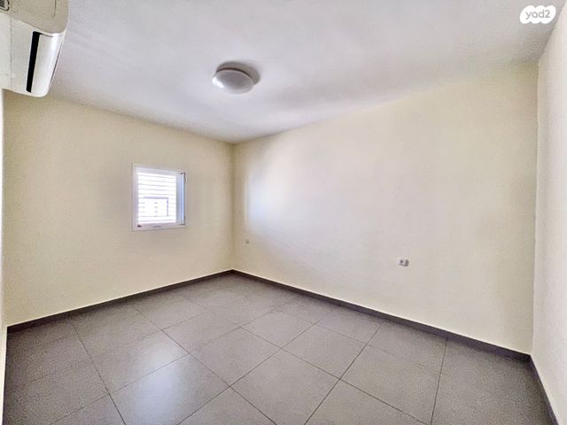 דירה, גבע 9, מרכז העיר דרום, נתניה