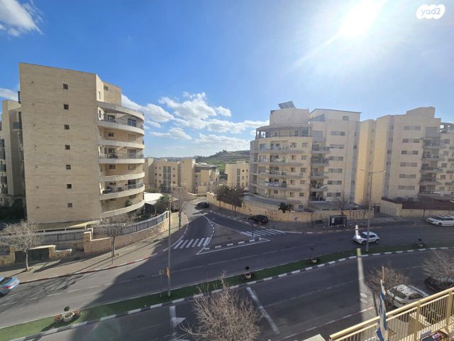 דירה, הרב כלפון משה הכהן, חומת שמואל, הר חומה, ירושלים