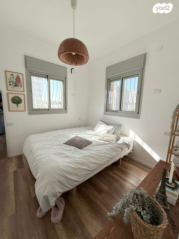 דירה, אהבת אדם, כפר יונה