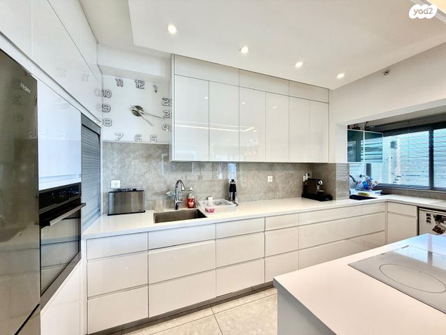 דירה, מגורי חיים כהן 10, נאות שקד, נתניה