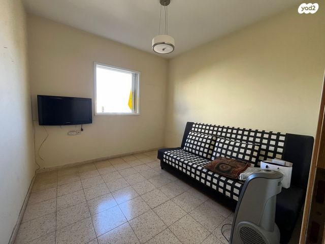 דירה, שדרות הרב לוין 40, רמת עמידר, רמת גן