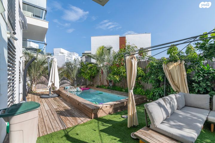 דירת גן, גדרה הצעירה, גדרה