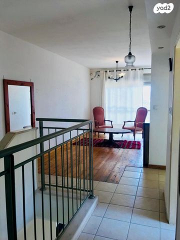 דו משפחתי, נשר, כרמיאל