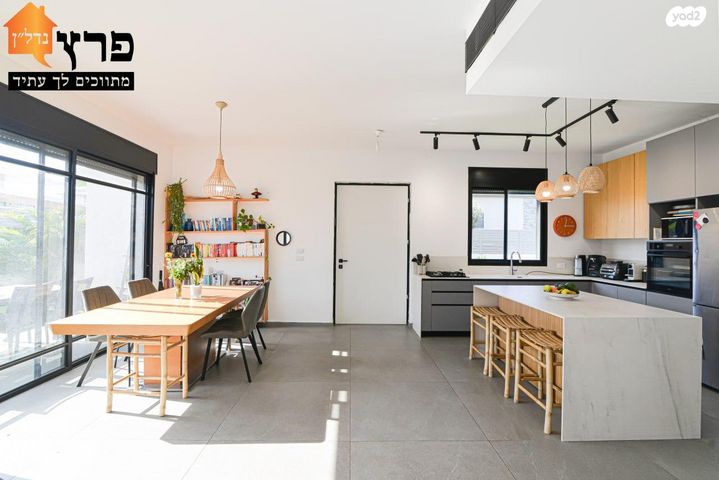 בית פרטי/ קוטג', יפה נוף, פרדס חנה כרכור