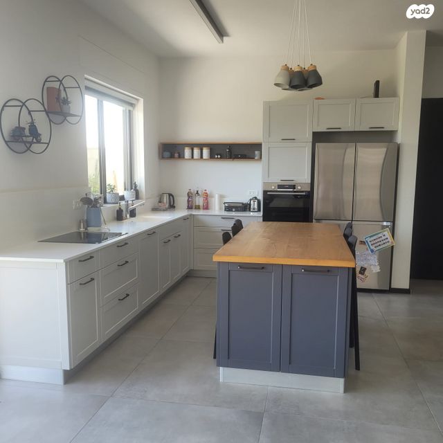 דופלקס, תל מונד