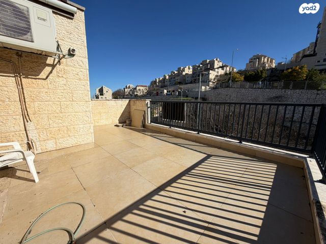 גג/ פנטהאוז, יהודה המכבי, גבעת הזית, אפרת