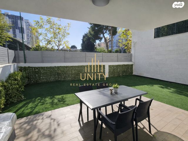 דירת גן, שלמה המלך, צפון מערב מרכז העיר, נתניה