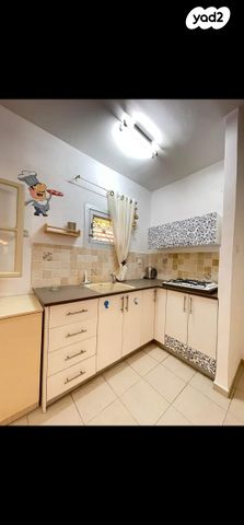 גבעה א', שביט