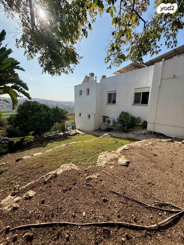 בית פרטי/ קוטג', מצפה אבי"ב