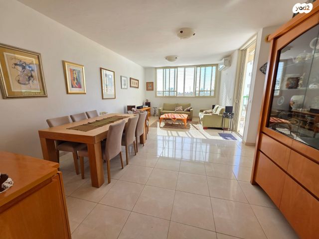 לסטר/רבוצקי