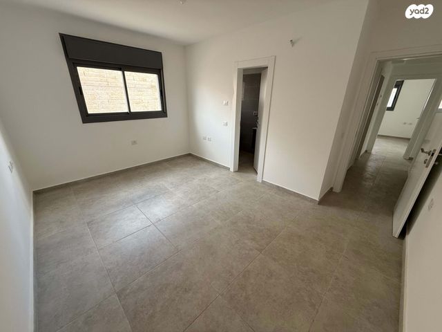 דירה, לשם 50, שאר העיר, אריאל