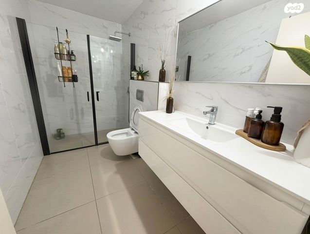 דירה, בר אילן, נווה דוד רמז, רעננה