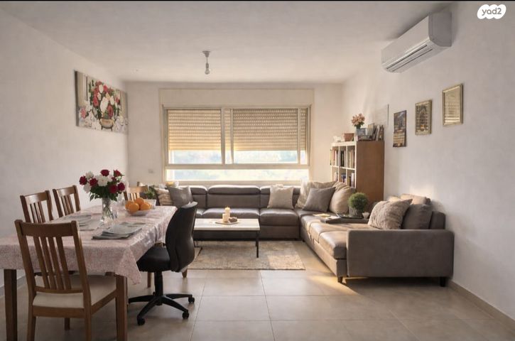 דירה, תאנה, החורש, חריש