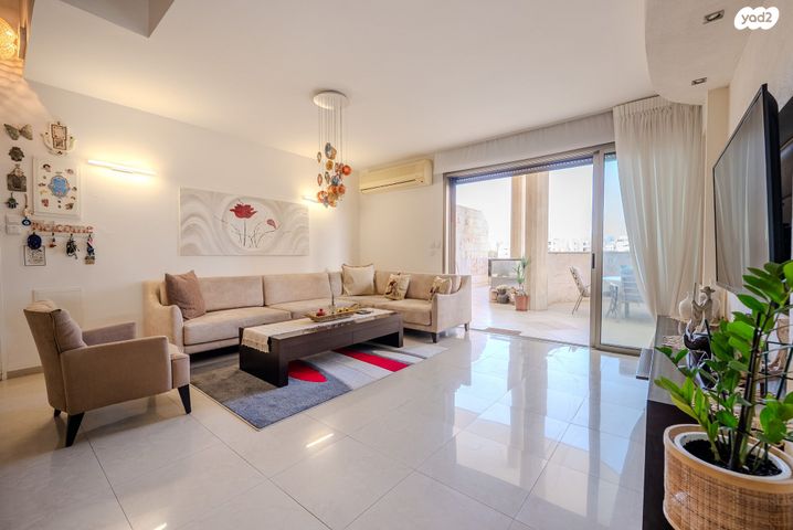 דופלקס, החרצית, קרית אילון, חולון