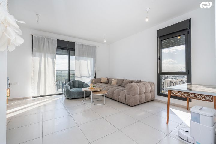 דירה, לבונה, אור ים, אור עקיבא