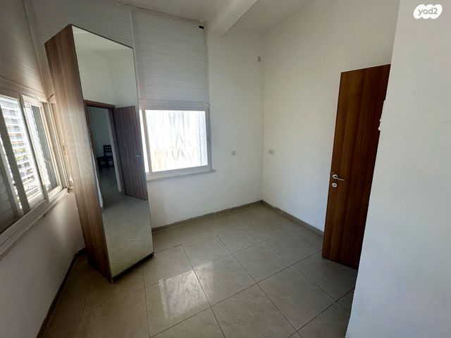 דירה, תל חי 11, הדר מרכז, חיפה