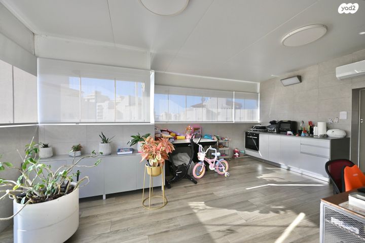 דירה, אלחריזי, נאות שקמה, ראשון לציון