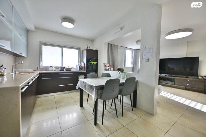 דירה, אלחריזי, נאות שקמה, ראשון לציון