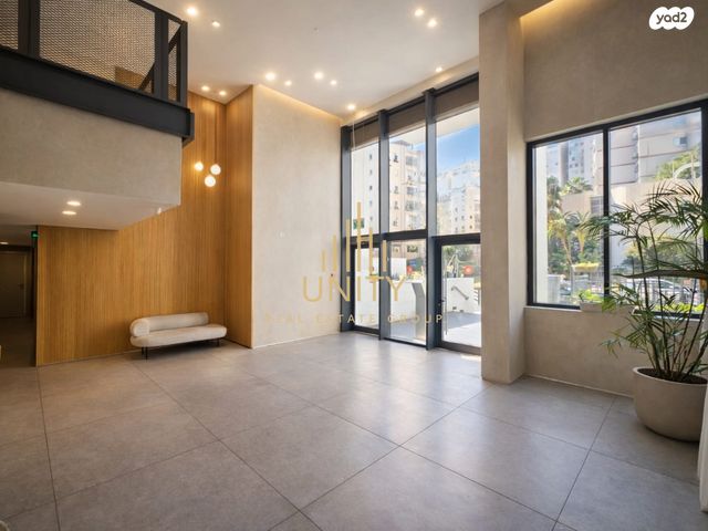 דירת גן, שלמה המלך, צפון מערב מרכז העיר, נתניה