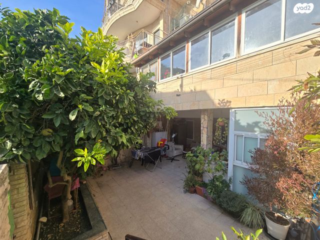 דירת גן, היבוק, מחנה יהודה - לב העיר, ירושלים