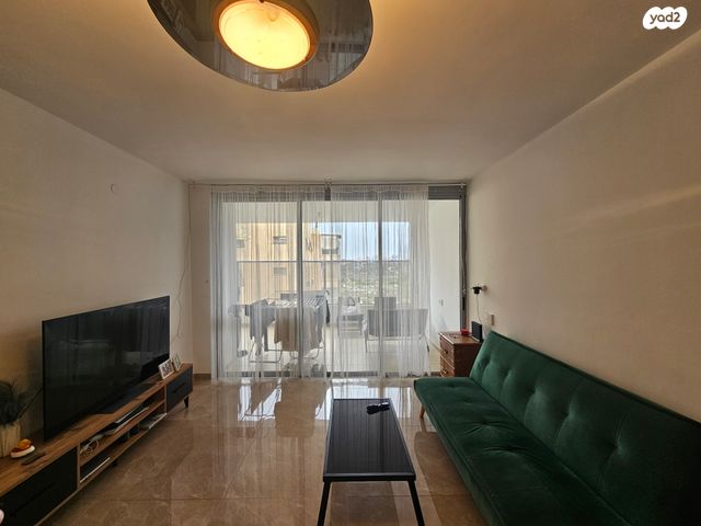 דירה, אנה פרנק, דרום מזרח, בת ים