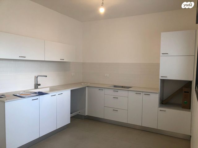 דירה, הרב הרצוג, צפון מערב מרכז העיר, נתניה