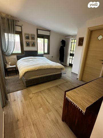 דו משפחתי, קמיל הויסמנס, הוד הכרמל, דניה, חיפה