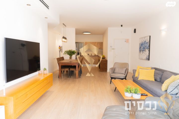 אריה בראון 20