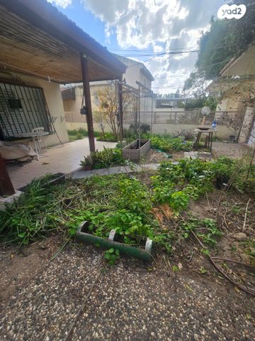 דו משפחתי, יוסף בוסל, קרית חיים מערבית, חיפה