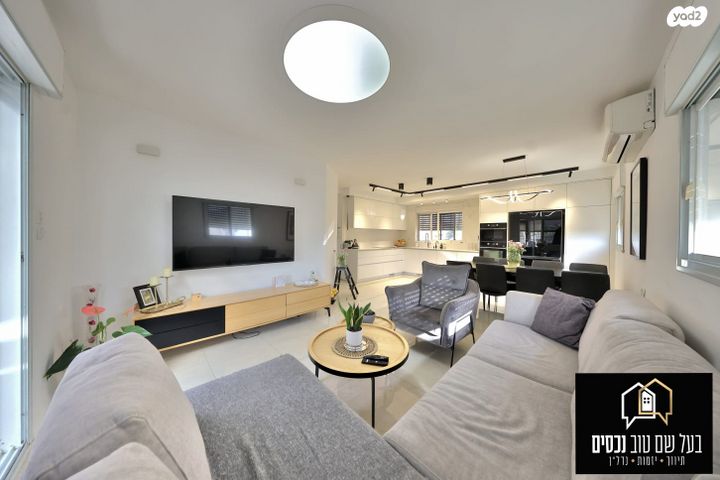 גג/ פנטהאוז, ירושלים 27, מרכז העיר, קרית אתא