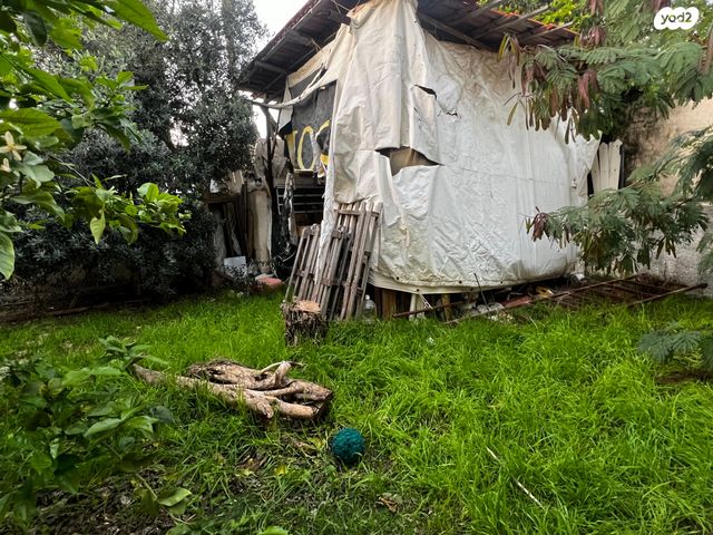 דו משפחתי, אביגדור עשת, קרית חיים מערבית, חיפה