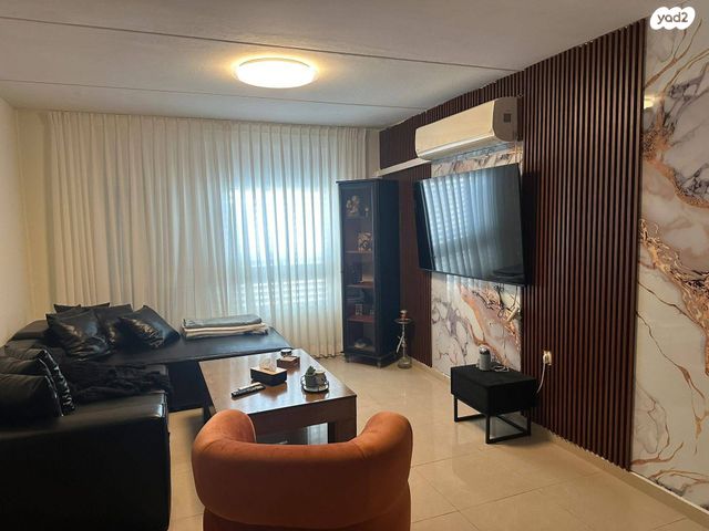 יהודה בורלא 16