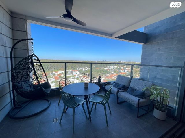 דירה, רמת השרון