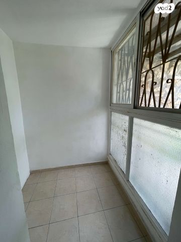 דירה, השומר, ירושלים