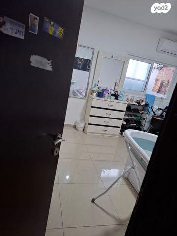 דירה, זאב אורלוב 82, לב המושבה / מרכז העיר, פתח תקווה