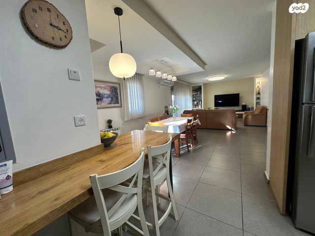 דירת גן, זית שמן 46, גבעת הזית, אפרת