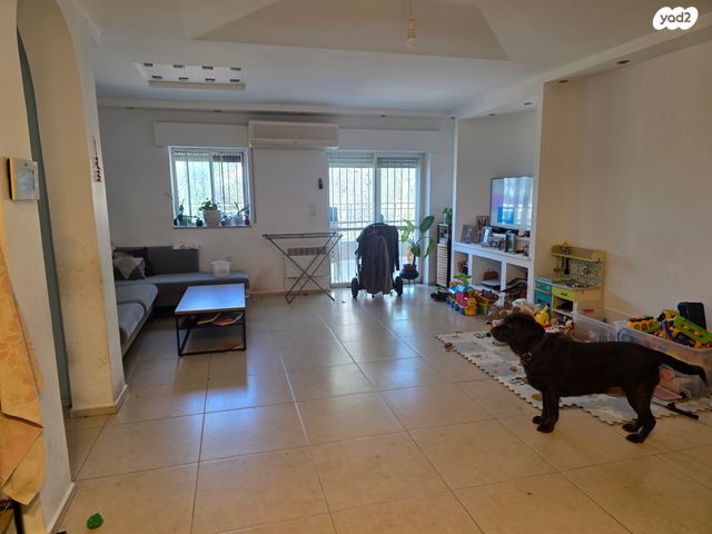 דירת גן, נוף הרים, בית הכרם, רמת בית הכרם, ירושלים