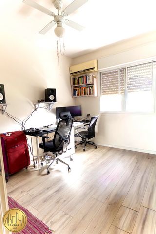 דירה, נחליאלי 25, גני השרון, כפר סבא