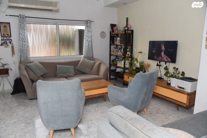 דירת גן, גוש עציון, קרית שמואל, טבריה