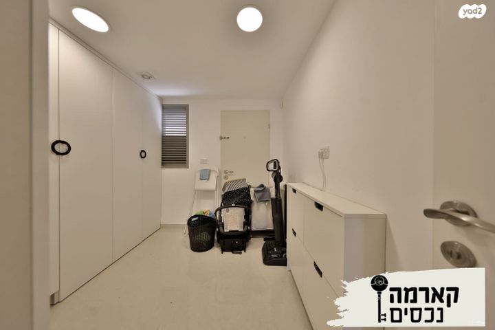 דירת גן, עגור, גבעת אלונים, קרית אתא