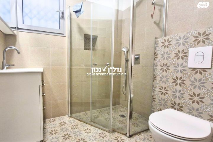 דירת גן, מודיעין מכבים רעות