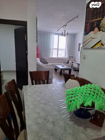 דירה, זאב אורלוב 82, לב המושבה / מרכז העיר, פתח תקווה