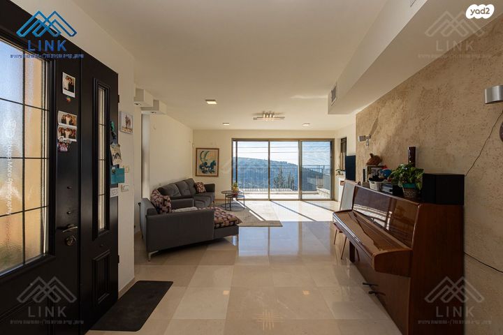 דו משפחתי, הוד הכרמל, דניה, חיפה