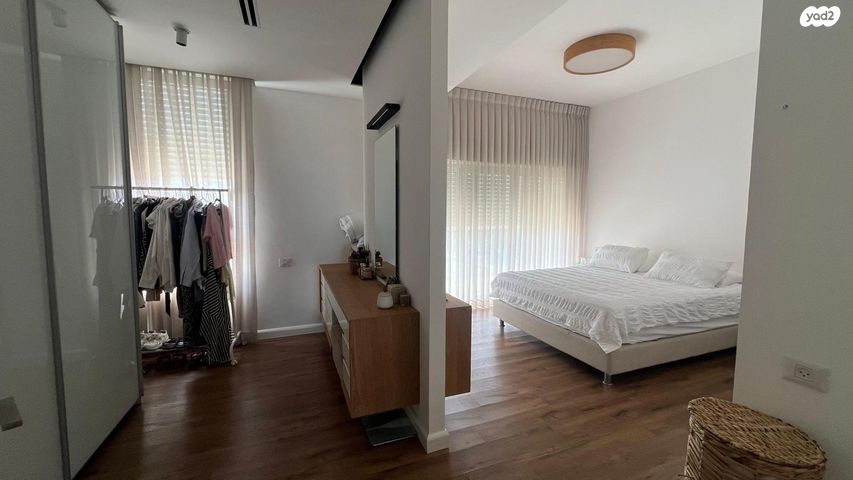 דירה, הדולפין, רובע ד', אשדוד