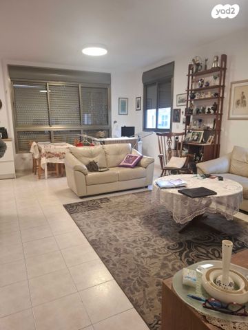 דירה, פנחס רוטנברג, נגבה, רמת גן