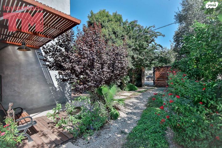 בית פרטי/ קוטג', פרדס חנה כרכור