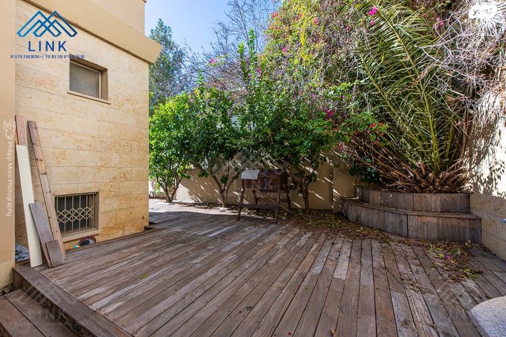 דו משפחתי, הוד הכרמל, דניה, חיפה