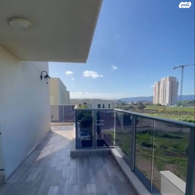 דירת גן, עגור, גבעת אלונים, קרית אתא