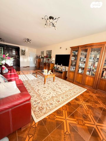 דירה, הרצליה